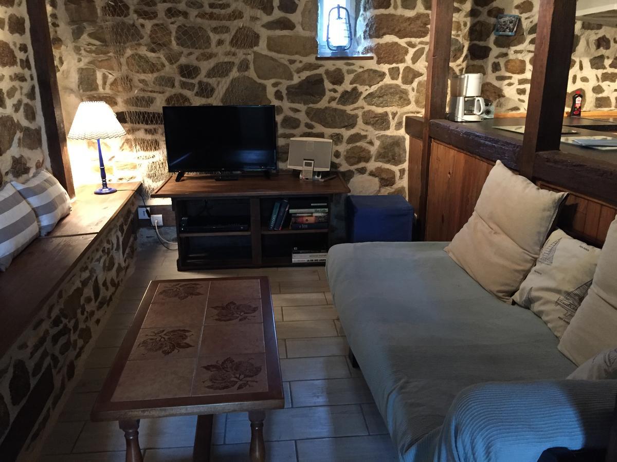 Gites Au Clos Du Lit Saint-Aaron Exterior foto